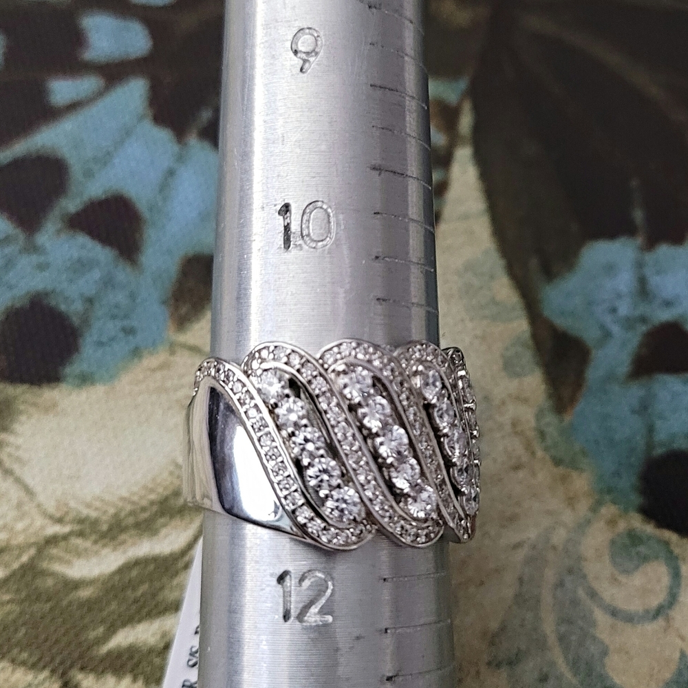 JTV BELLA LUCE RING - Picture 5 of 7